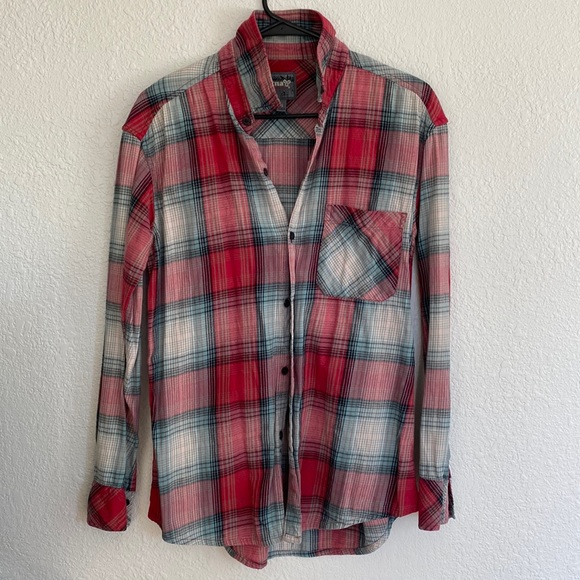 Aritzia Tops Aritzia Tna Boyfriend Fit Flannel Poshmark